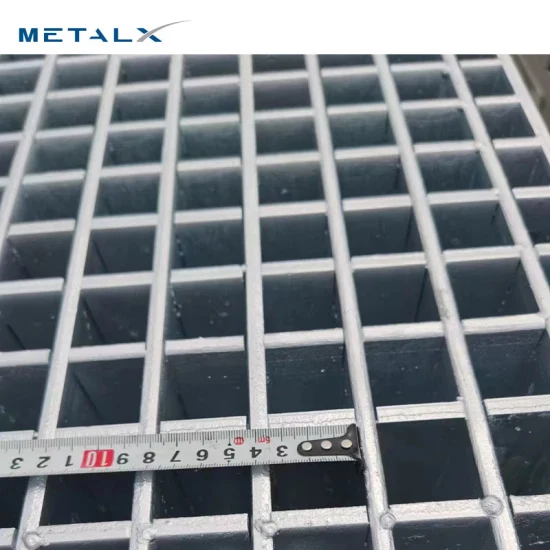 Couverture de caillebotis en métal pour drain de tranchée Matériau de construction en métal Fournisseurs de caillebotis en acier